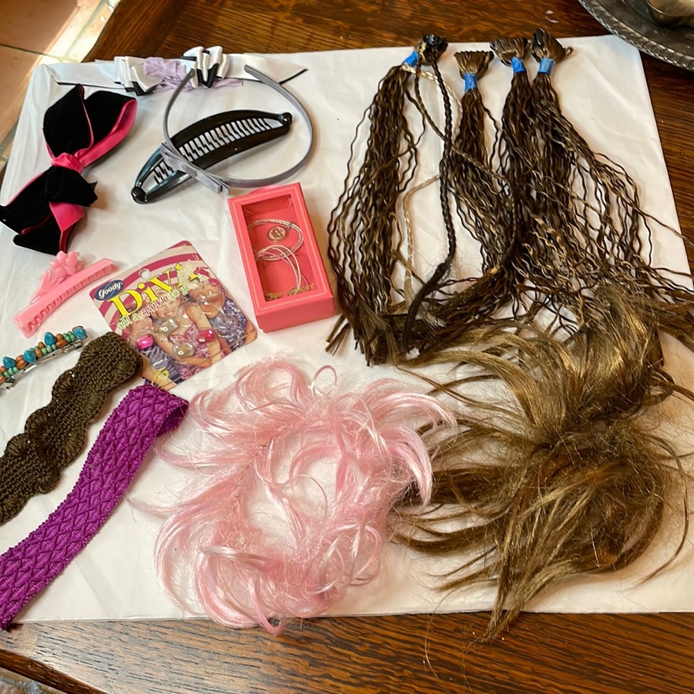 Hair accessories